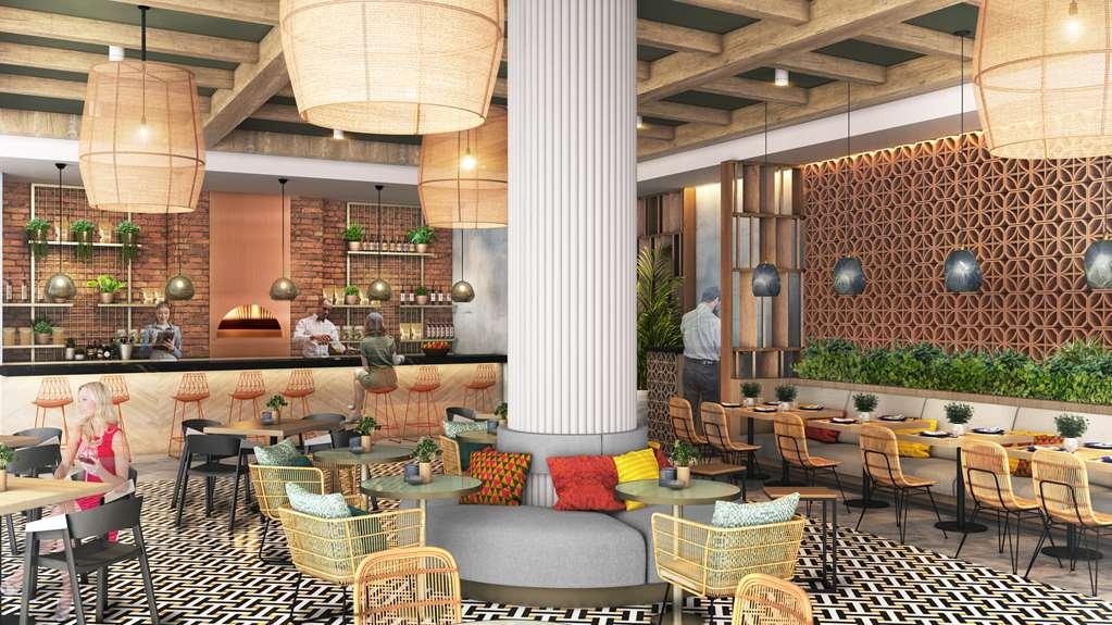 Embassy Suites By Hilton Dubai Business Bay レストラン 写真