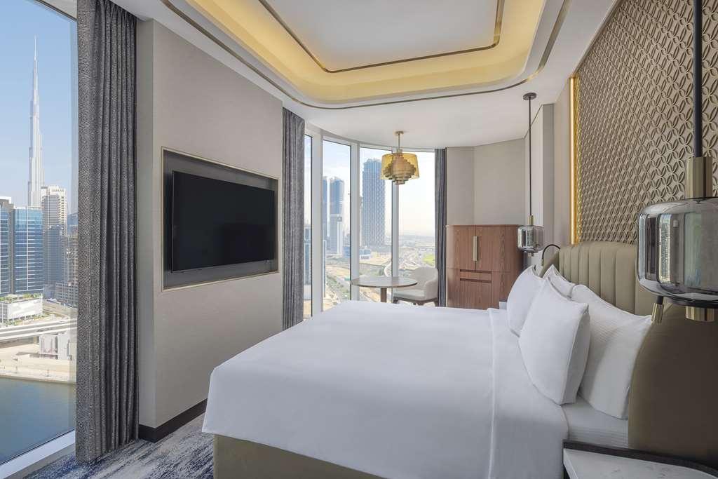 Embassy Suites By Hilton Dubai Business Bay 部屋 写真