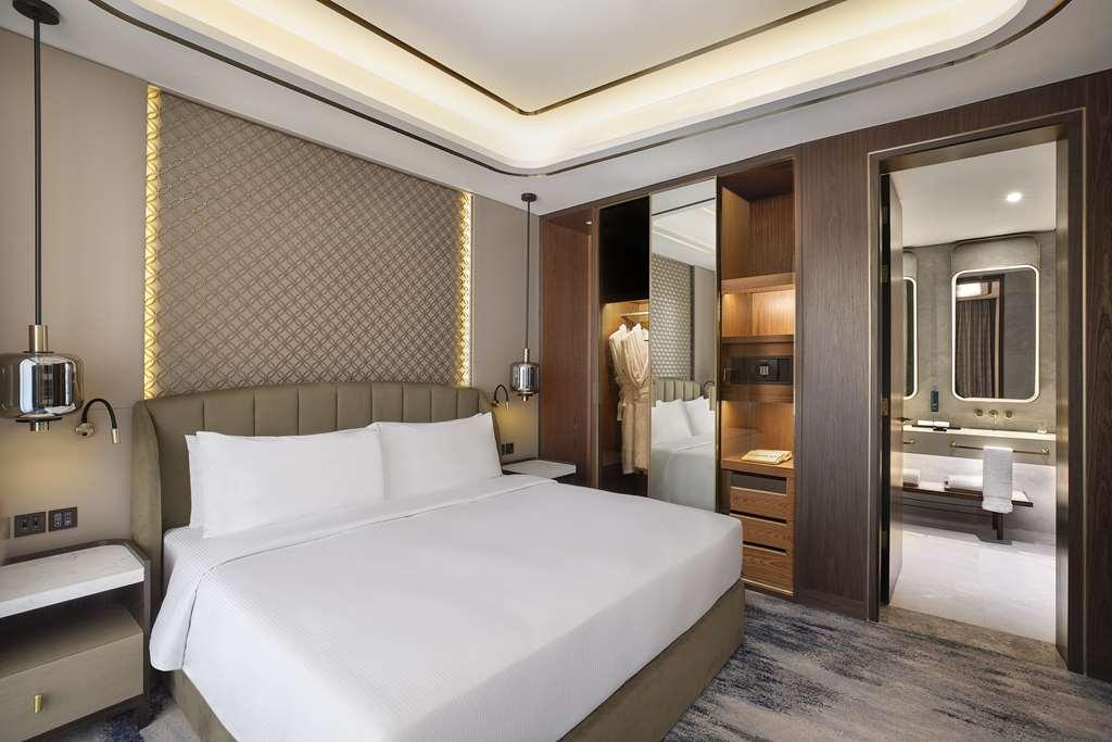 Embassy Suites By Hilton Dubai Business Bay 部屋 写真