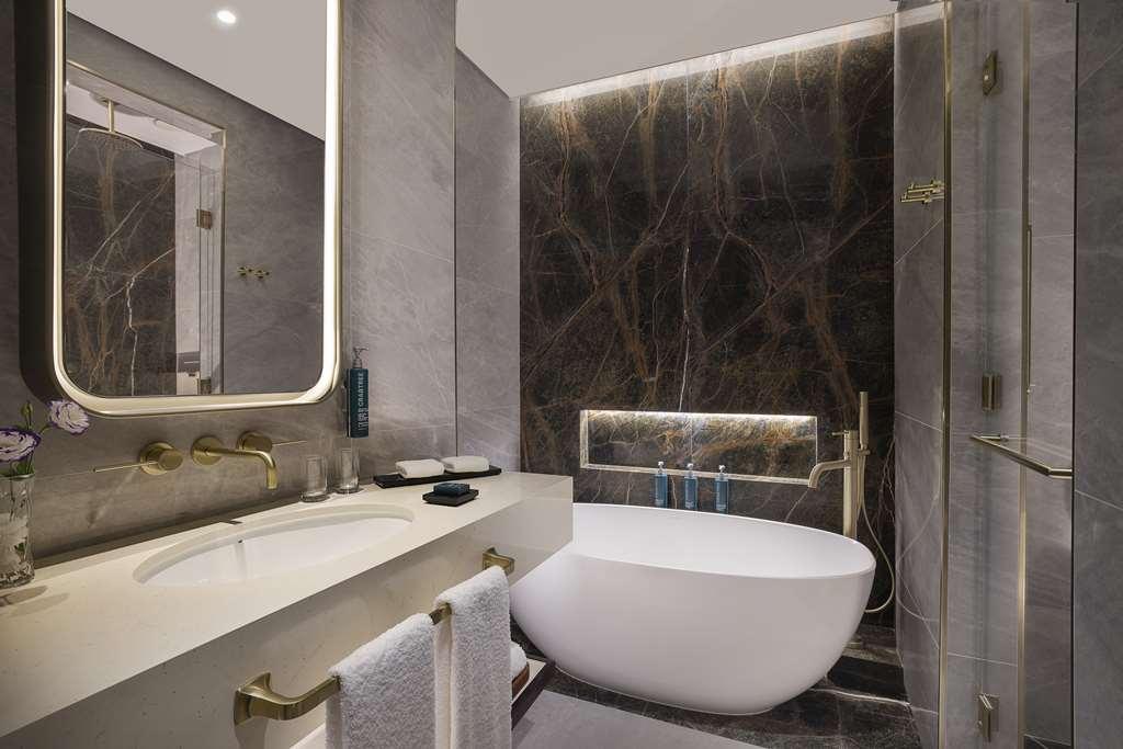 Embassy Suites By Hilton Dubai Business Bay 部屋 写真