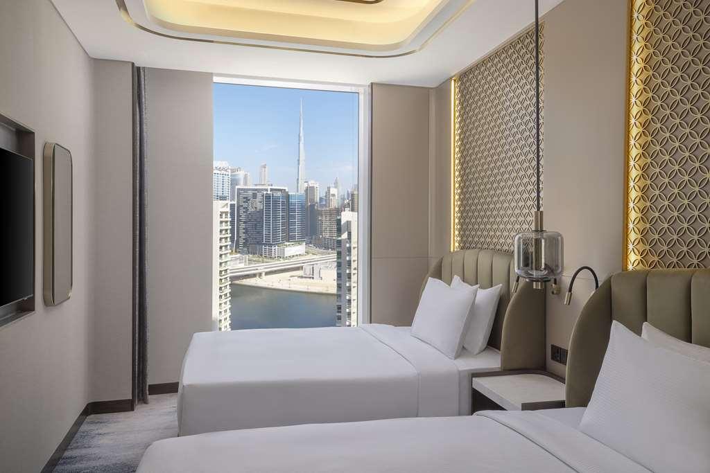 Embassy Suites By Hilton Dubai Business Bay 部屋 写真