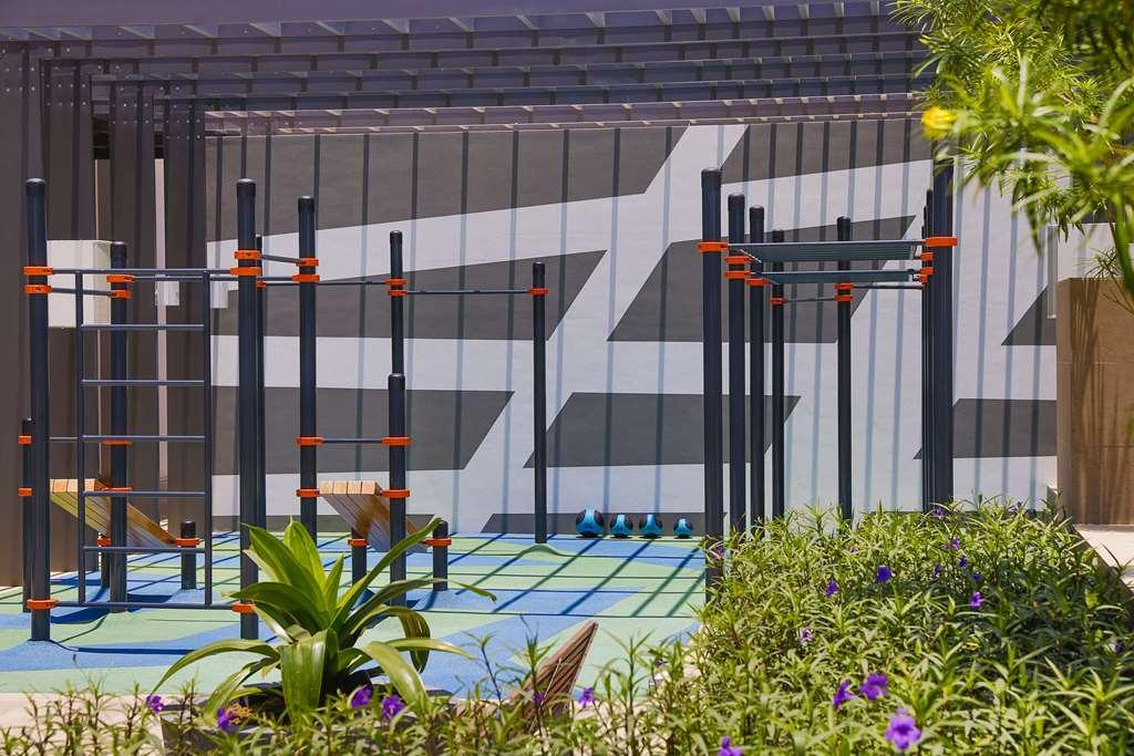 Embassy Suites By Hilton Dubai Business Bay 設備 写真